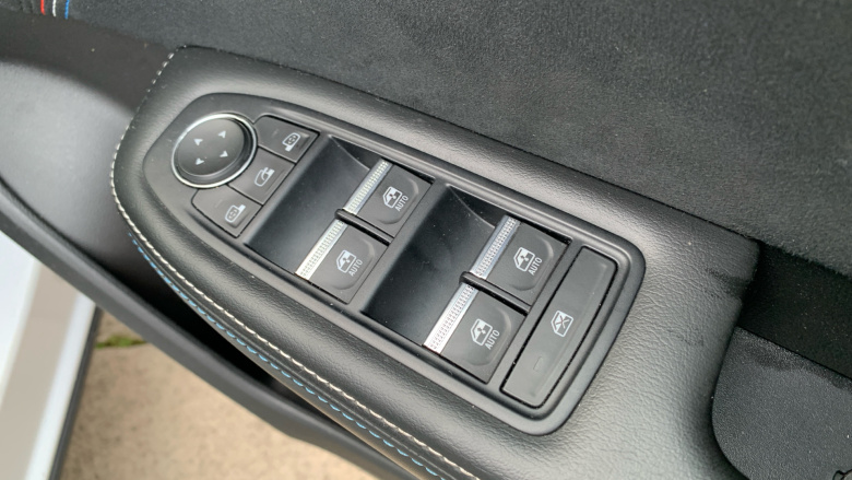 Renault Arkana 1.6 E-Tech FHEV 145 Esprit Alpine 5dr Auto Hybrid Estate